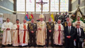 La cúpula policial participó en una celebración de acción de gracias