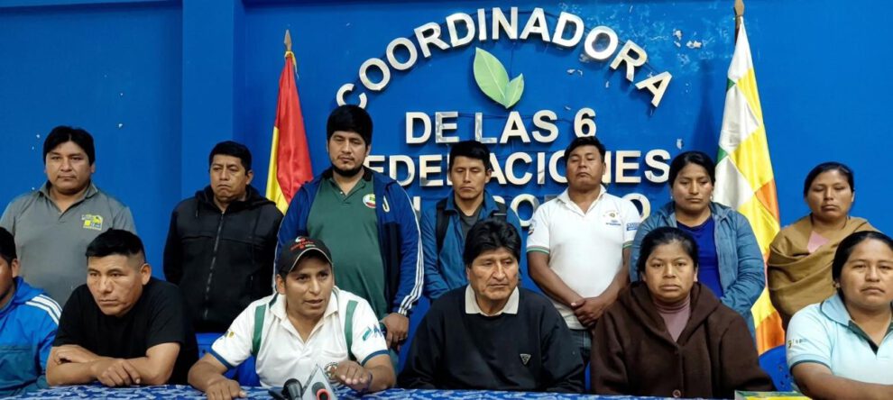 Los cocaleros del trópico sostuvieron una reunión en Lauca Ñ