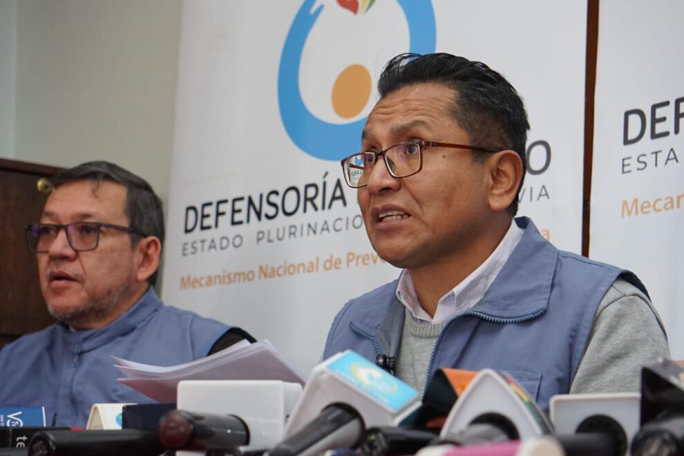 El defensor del Pueblo, Pedro Callisaya