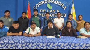 Evo Morales junto a sus bases