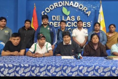 Evo Morales junto a sus bases