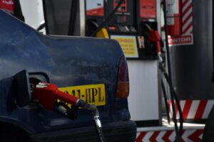 En La Paz,  surtidores de combustible distribuyen de forma normal carburantes.