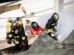 Efectivos de Bomberos y personal de apoyo realizan labores de sofocación