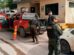 Policias controlan vehiculos