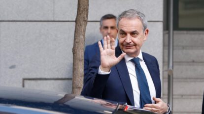 El expresidente del Gobierno, José Luis Rodríguez Zapatero, llega a la Audiencia Nacional para declarar como investigado por organización criminal, tráfico de influencias y falsedad en la causa sobre el préstamo a la compañía aérea Plus Ultra