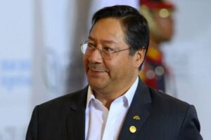 El expresidente Luis Arce niega vínculos con el caso Zapatero