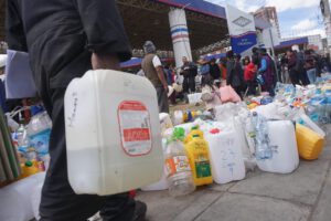 El registro en SIScarguío constituye un requisito previo para autorizar y controlar la venta de gasolina fuera del tanque