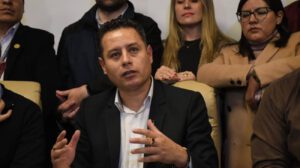El vicepresidente del Estado Edmand Lara pidió al Ejecutivo nacional mecanismos