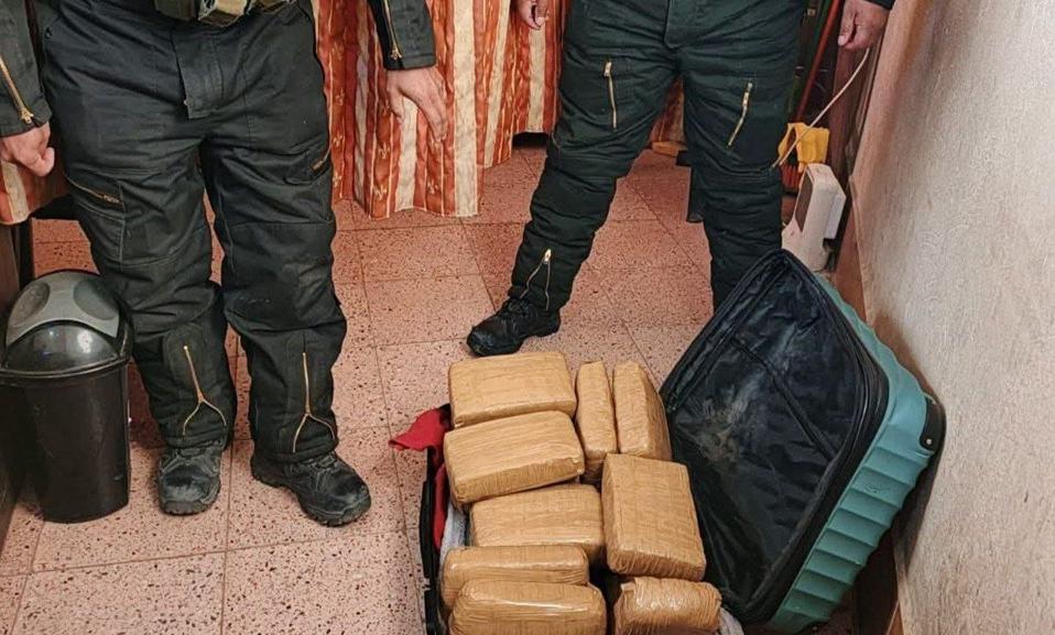 Policía antidroga confisca marihuana en Llallagua