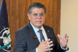 El presidente de la CNC, Eduardo Olivo, observó que el nuevo régimen cambiario flexible solo será efectivo si forma parte de un plan nacional de recuperación económica
