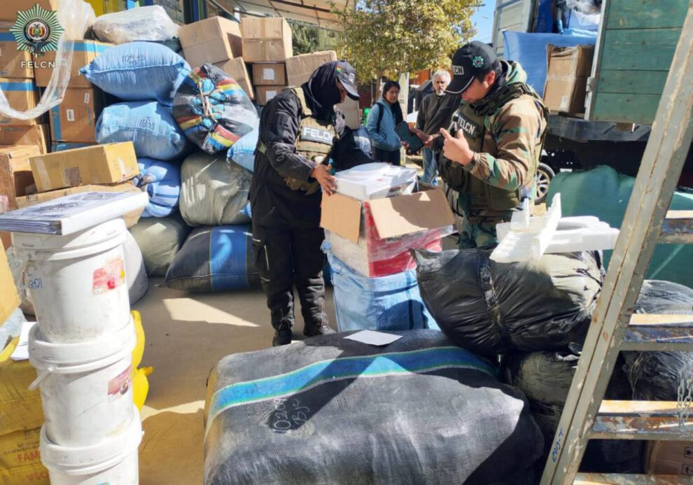 FELCN intercepta cocaína oculta en dispensador de agua en Tarija