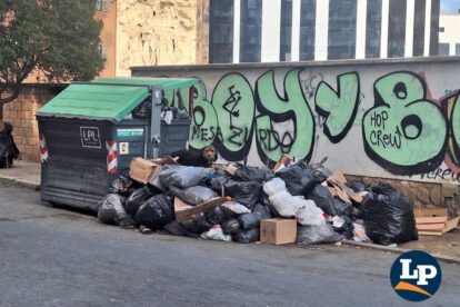 Durante los días de bloqueo la basura se acumuló en La Paz