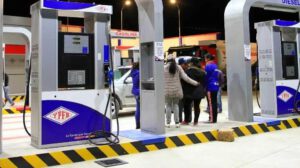 Mejora el abastecimiento de gasolina, pero persiste la crisis de diésel en el agro y transporte