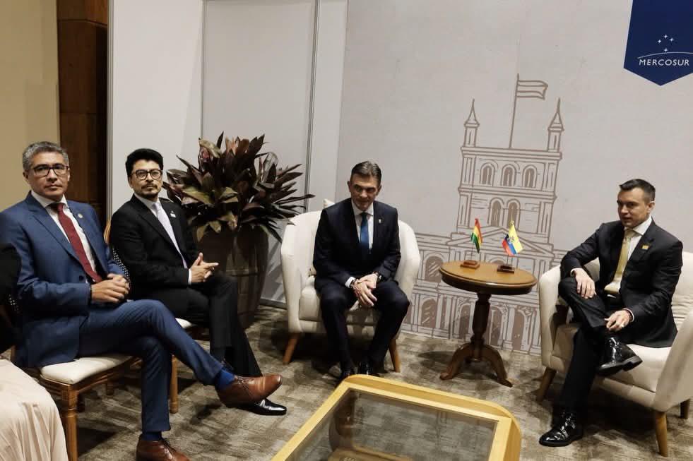 integrantes del equipo del presidente de bolivia