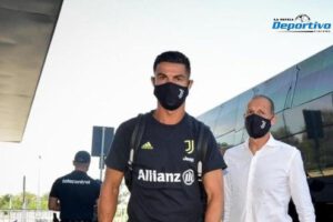Cristiano Ronaldo deja el entrenamiento en Turín