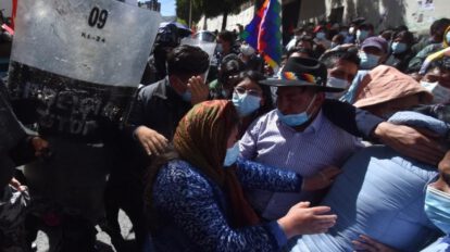 Enfrentamientos en Miraflores por la libertad de Jeanine Añez