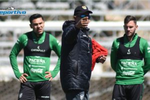 Selección Boliviana entrena en Huarina para el partido contra Colombia
