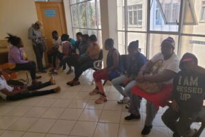 Haitianos descubiertos en Oruro intentando pasar a Chile