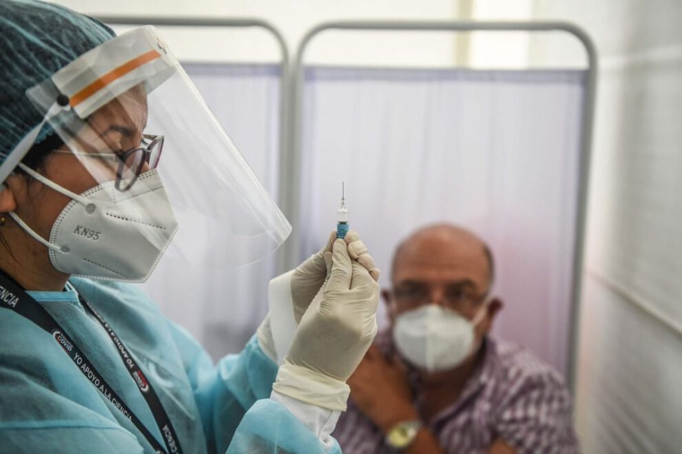 Vacuna Sinopharm tercera dosis contra el Covid-19