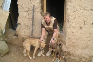 Evacuación de animales de Afganistán por Paul Farthing