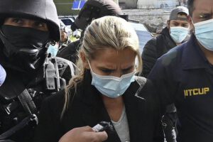 Juicio de responsabilidades contra Añez por hechos de Sacaba y Senkata