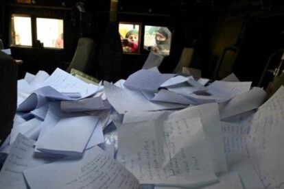 Embajada Británica en Kabul y documentos personales de empleados afganos