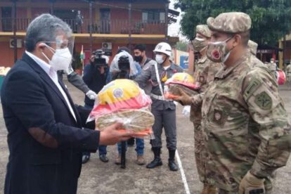 Militares de la FF.AA. reciben equipamiento para combatir incendios forestales