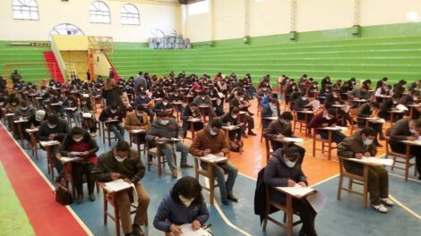 Postulantes a la Escuela de Jueces dieron su examen en el Coliseo de Derecho