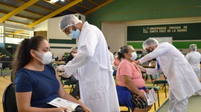 Vacunación contra el Covid-19 en Bolivia