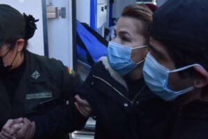 trato inhumano Jeanine Añez en la cárcel