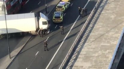 Tiroteo en Londres con presencia policial y ambulancias