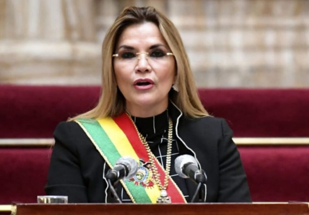 Informe sobre Jeanine Añez solicitado por la Fiscalía