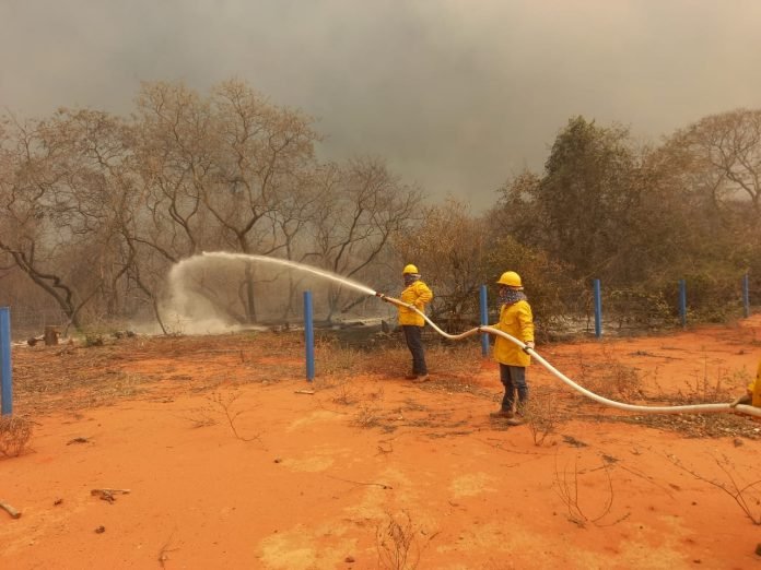 Incendios en Santa Cruz controlados al 95%