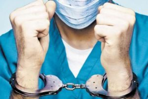Pediatra boliviano acusado de abuso sexual a niños