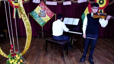 Recital de Música de mi Bolivia en el Instituto María Luisa Luzio