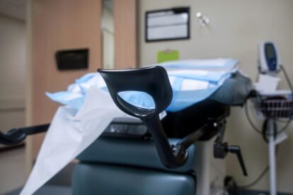 Texas prohíbe el aborto después de seis semanas de gestación