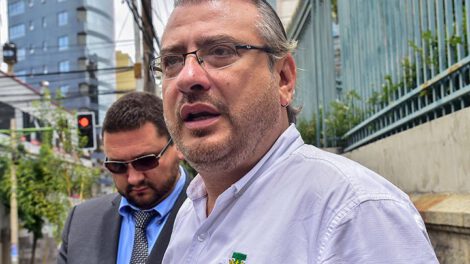 Rómulo Calvo se presentará ante la denuncia en su contra