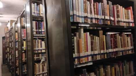Apertura de bibliotecas permite a los lectores viajar a lugares inimaginables