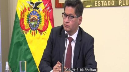 Ley de Incentivos Tributarios presentada por el Ministro de Economía y Finanzas, Marcelo Montenegro