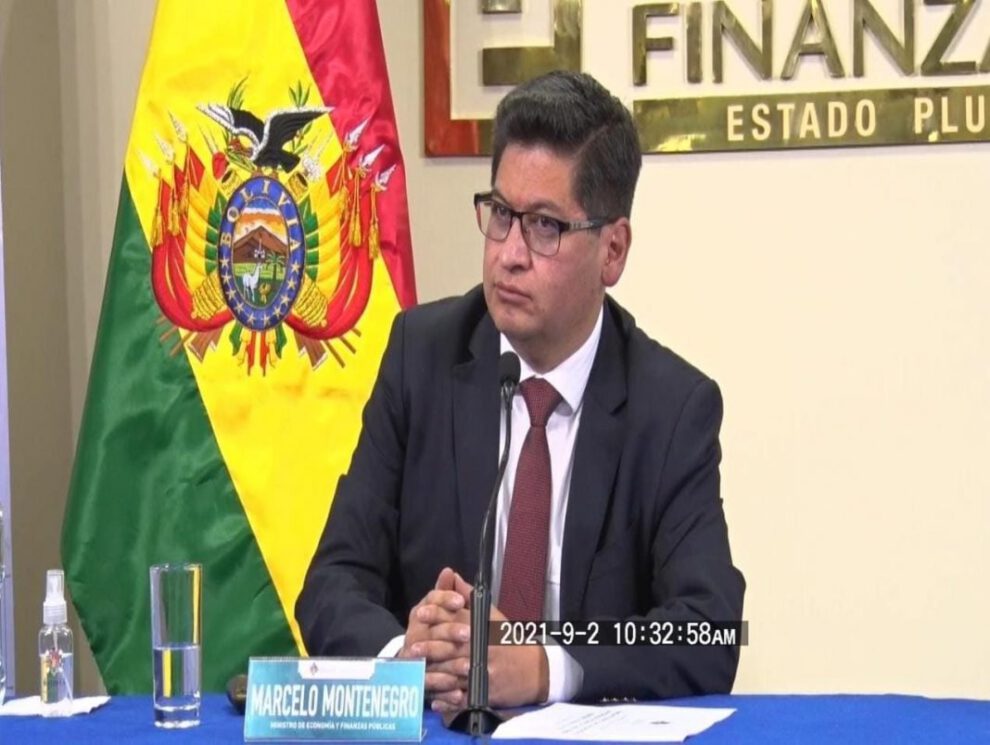 Ley de Incentivos Tributarios presentada por el Ministro de Economía y Finanzas, Marcelo Montenegro