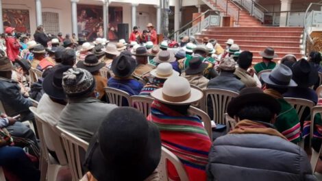 Defensa del salar Thunupa en Salinas