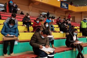 Resultados del examen de ascenso de categoría para maestros en Oruro