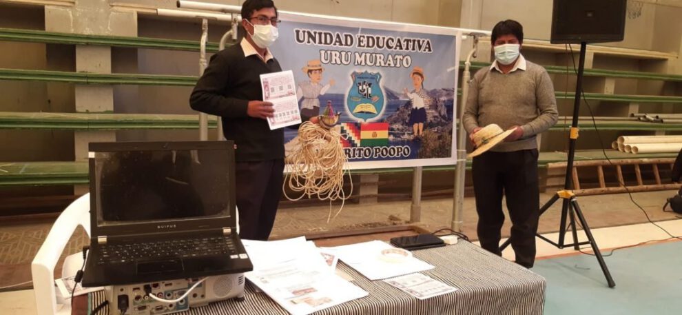 Revalorización de cultura y artesanía por estudiantes Uru Muratos