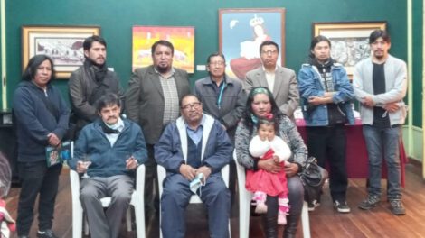 Exalumnos dedican sus trazos al Colegio Sainz