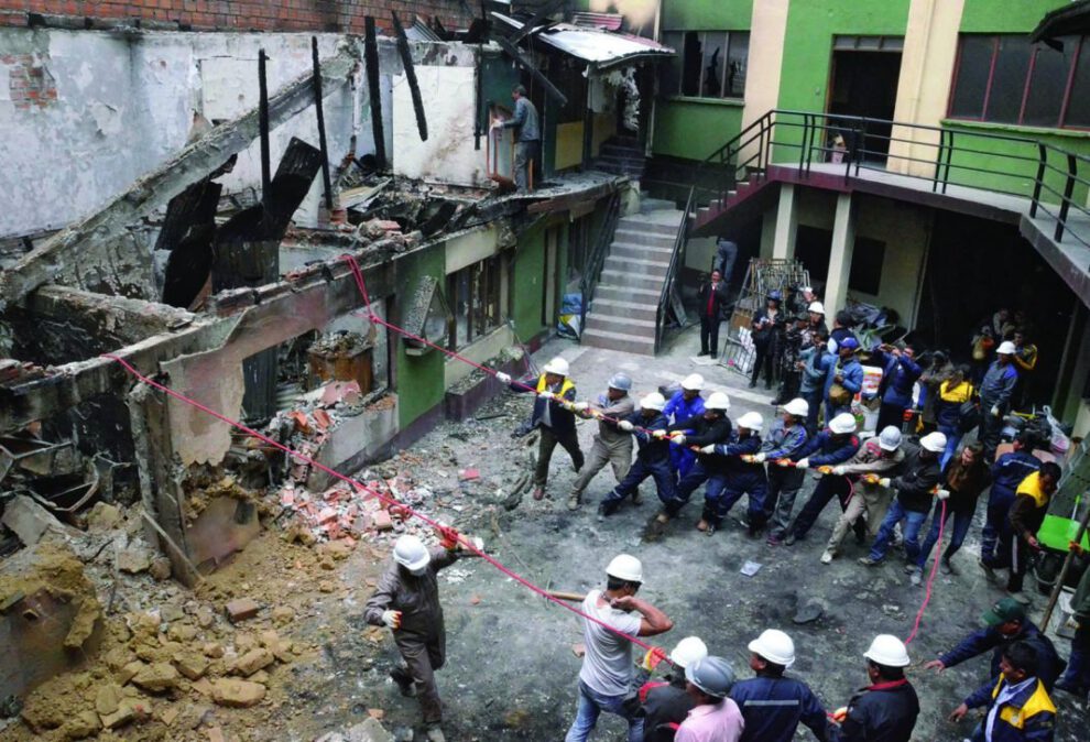 Reconstrucción de la Felcc de El Alto
