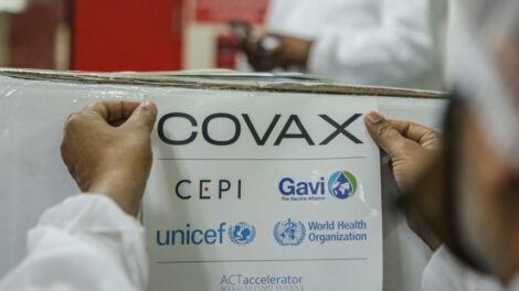 Covax busca vacunar contra el Covid-19 al 20% de la población de los países pobres