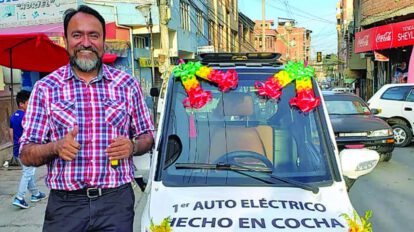 Auto eléctrico hecho en Bolivia con placa de circulación