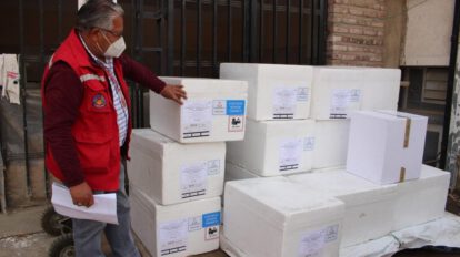 Campaña de Vacunación Antirrábica Canina en Oruro