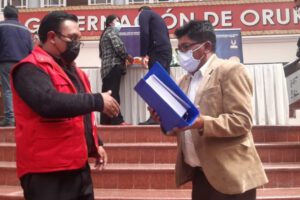 Seguros de vida para artistas en Oruro con apoyo de la Cooperación Suiza