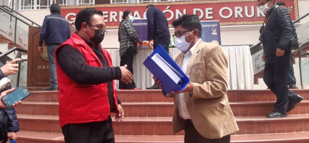 Seguros de vida para artistas en Oruro con apoyo de la Cooperación Suiza